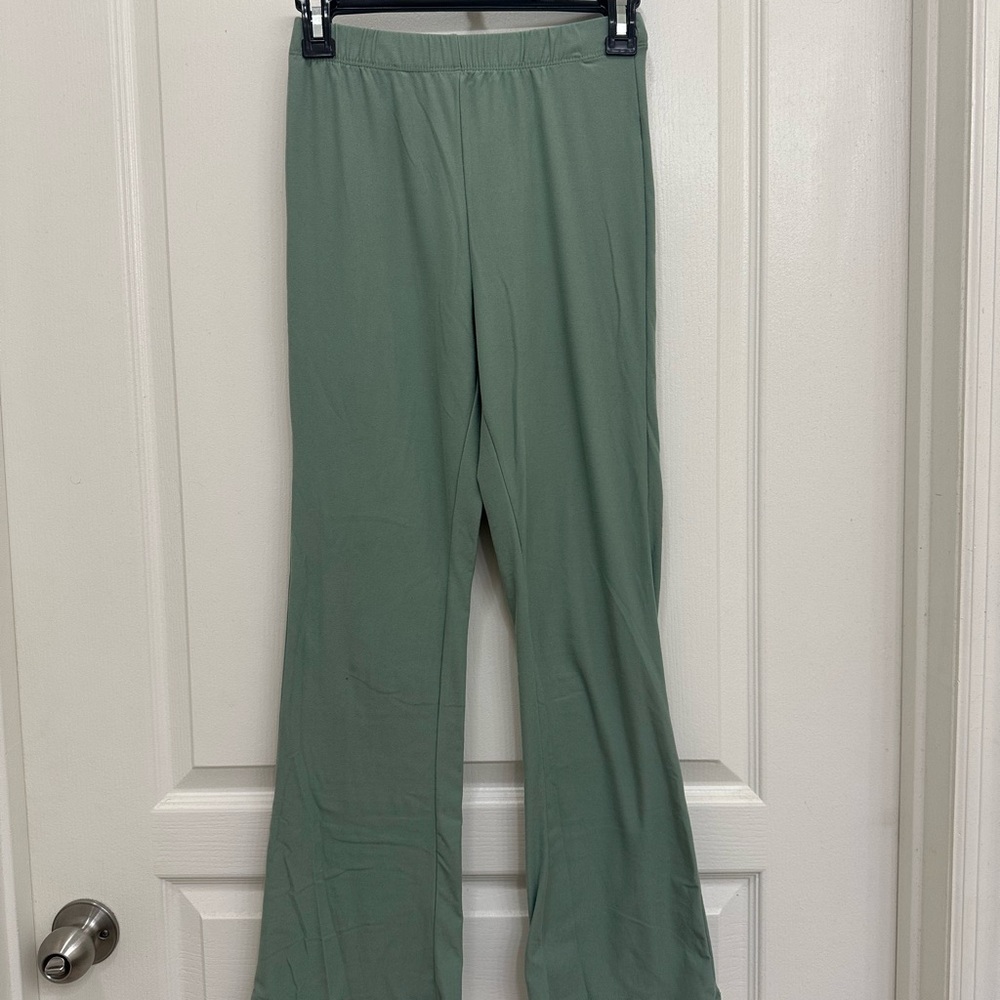 Bootcut pants